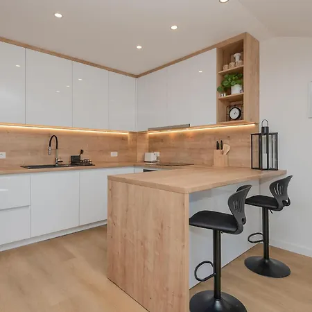 Awesome In With Kitchen Σπίτι διακοπών